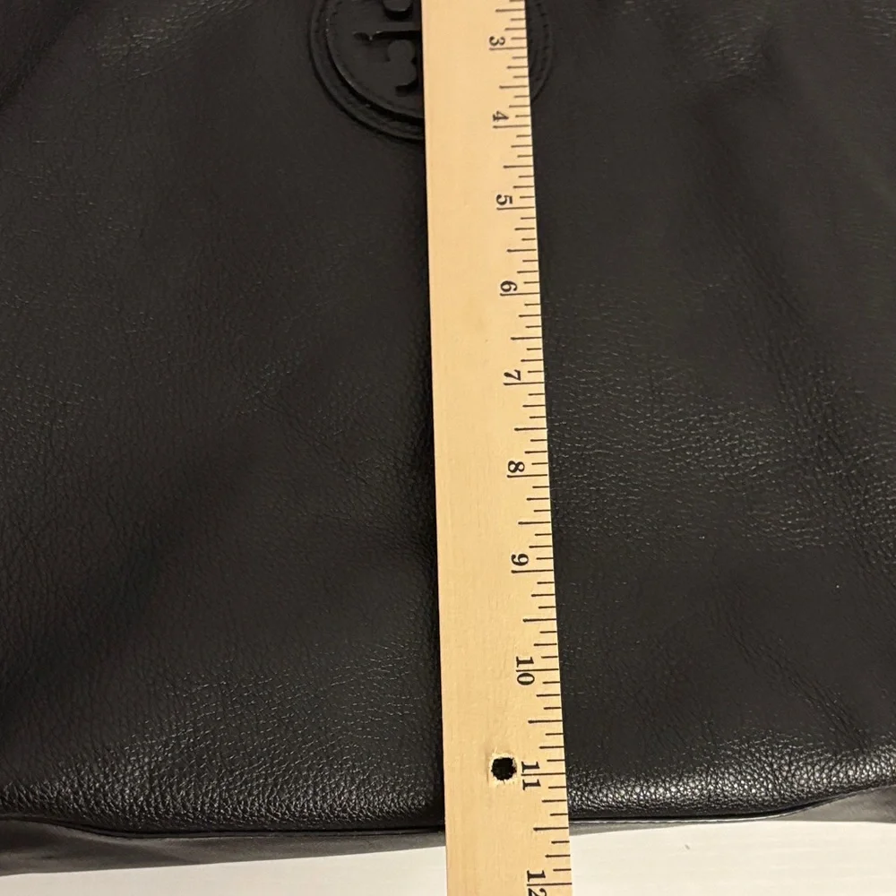 LIKE NEW Tory Burch Black Pebbled Leather Tote with Gold Chain - Picture 12 of 15